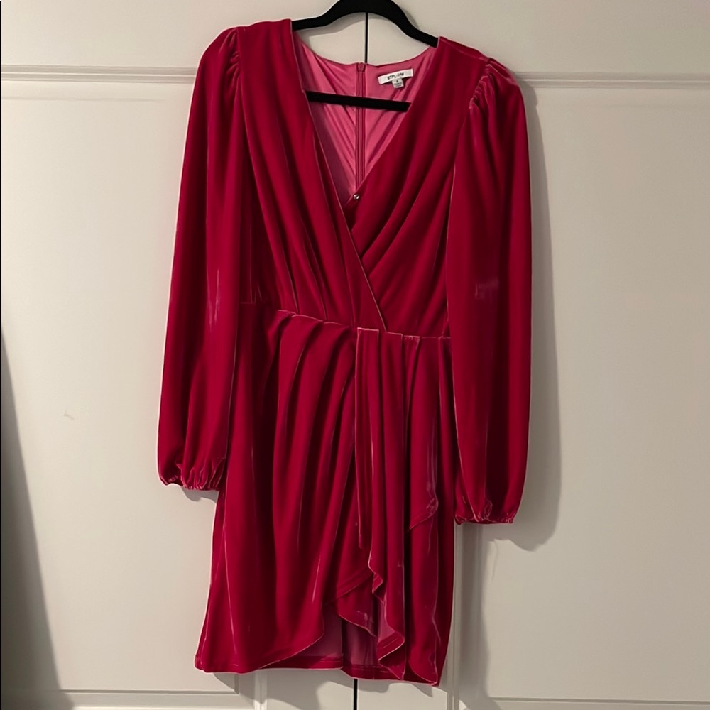 Elegant Red Long Sleeve Dress